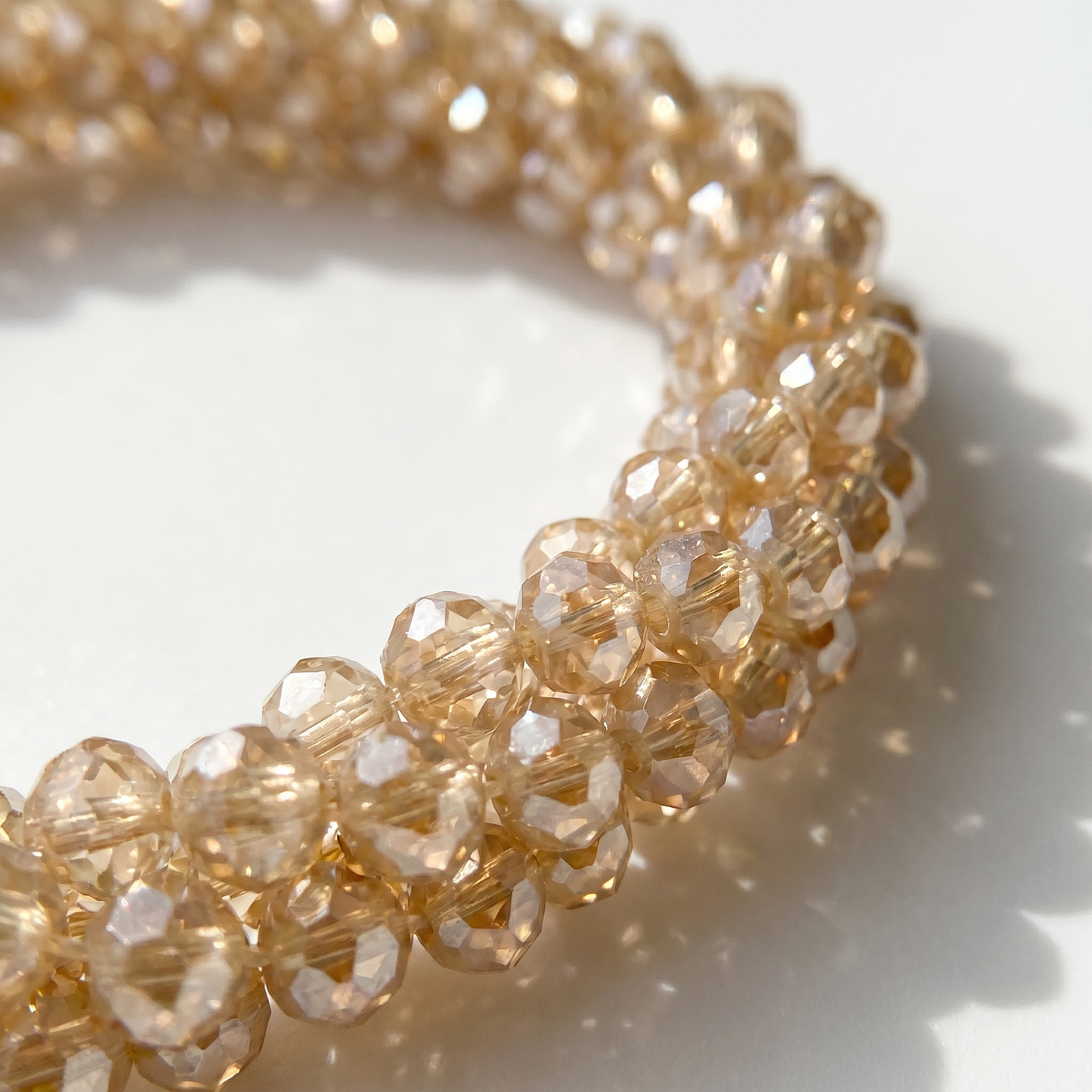 Ela Champagne – Kralen Haarelastiek & Armband